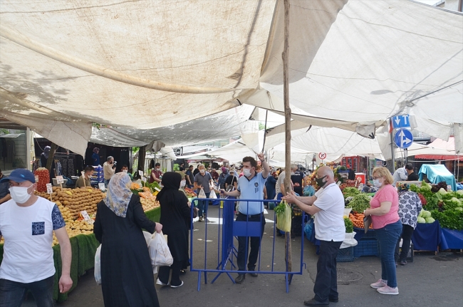 4 günlük kısıtlama öncesi İstanbul'da alışveriş yoğunluğu